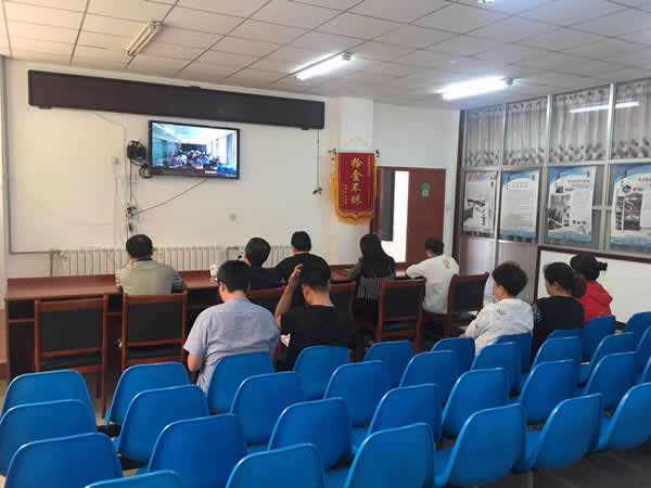 隴運集團(tuán)公司召開掃黑除惡專項斗爭專題會議