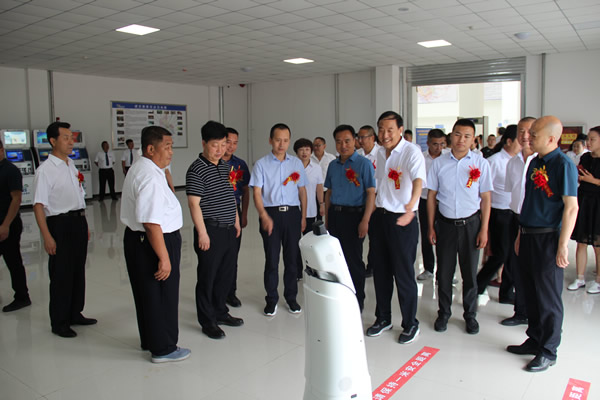 項目建設(shè)出實效    獻(xiàn)禮建黨一百年 --------隴運集團(tuán)公司舉行成縣汽車站新站投入運營儀式項目建設(shè)出實效    獻(xiàn)禮建黨一百年 --------隴運集團(tuán)公司舉行成縣汽車站新站投入運營儀式